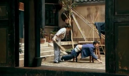 打屁股脱裤子视频,一场视觉与心理的冲击